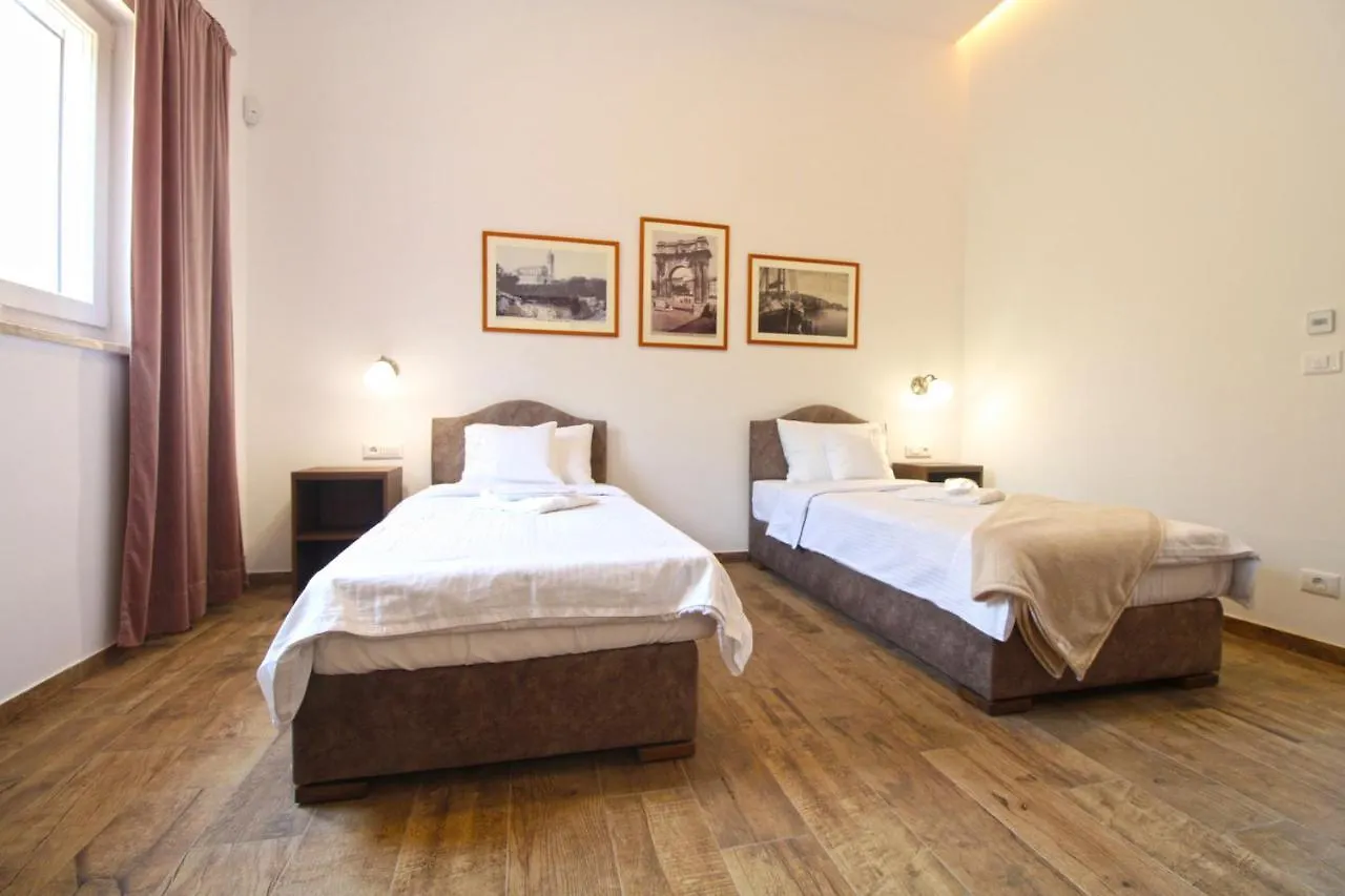 Villa Olgica 2269 Pula 0*,  Croatia